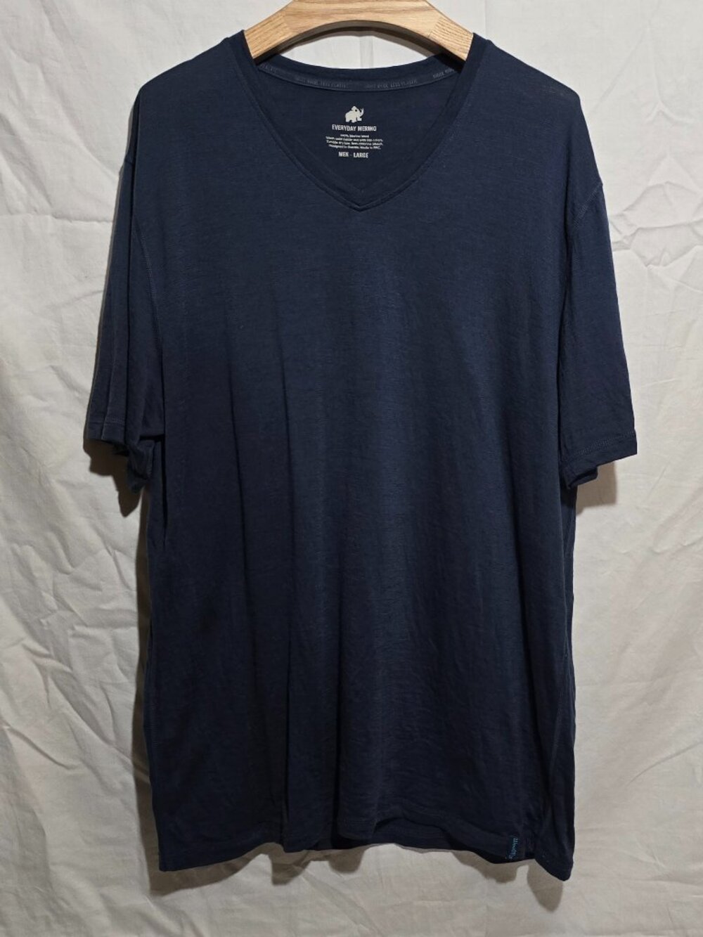 Everyday Merino Men's 100% Merino Wool SS V-Neck - Blue - sz L*